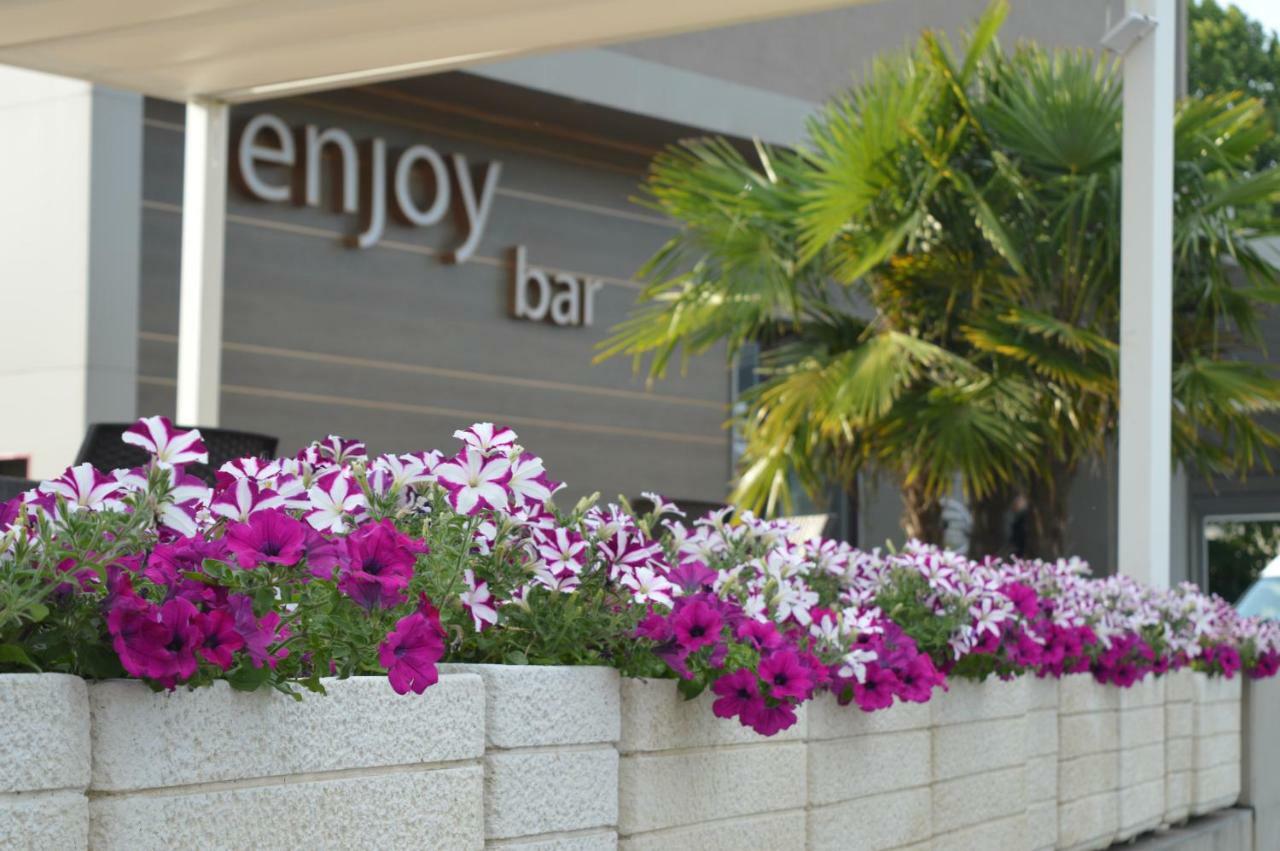 Hotel Enjoy Polesella Экстерьер фото